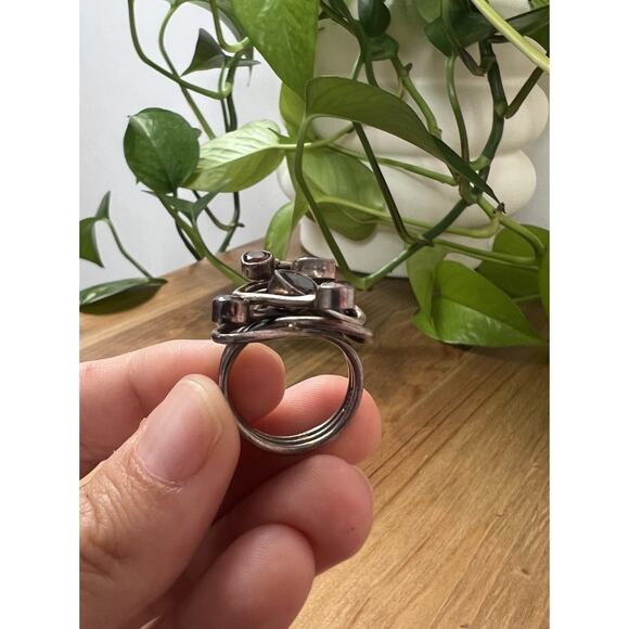 Size 7 Artisan Vintage Garnets Cluster Bendy Ring Stamped 925 Sterling Silver - Picture 4 of 9